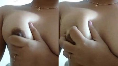 Desi Hot Girls - Desi Girl Pressing Her Boobs For Bf hot tamil girls porn