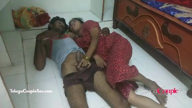 Naked Telugu Village Couple Hardcore Fucking Late Night On Floor hot tamil  girls porn